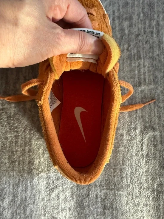 Nike Blazer Low ‘77 Vintage Orange Suede Low-Top Sneakers Womens 7.5 - Picture 9 of 9